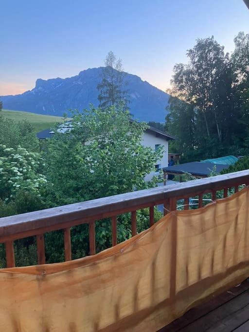Untersberg Und Festungsblick Lägenhet Puch bei Hallein Exteriör bild